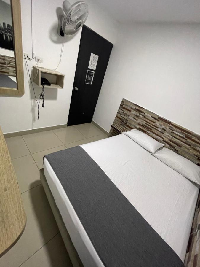Hotel Select Medellin Luaran gambar