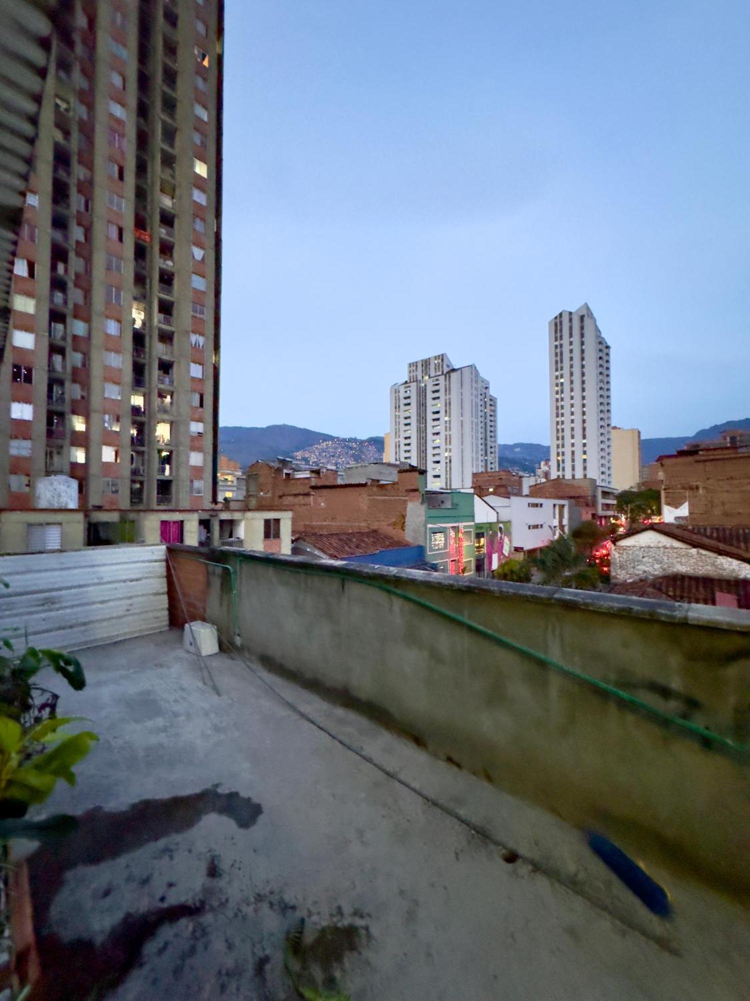 Hotel Select Medellin Luaran gambar